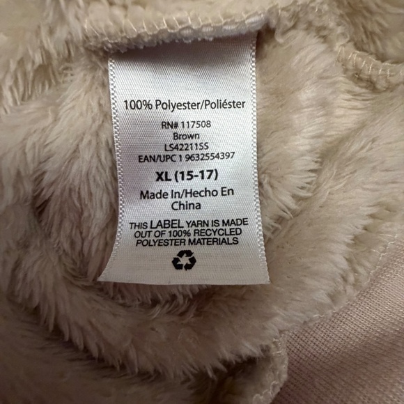 Wound Up Juniors Christmas Icon Tan Fleece Pullover, Size XL - Picture 10 of 14